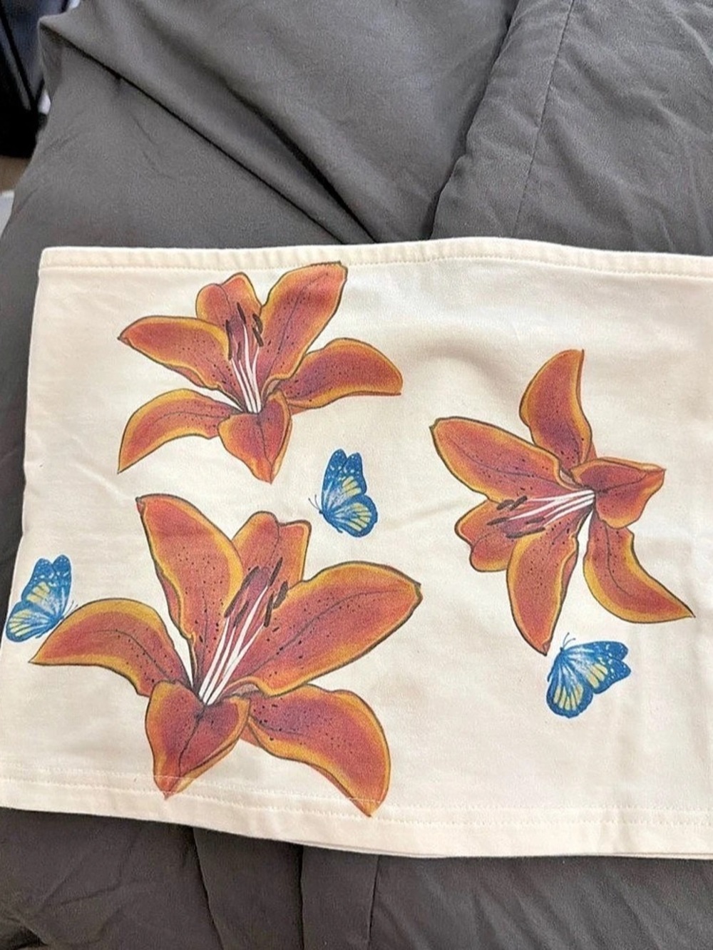 Edikted lily and butterfly tube top